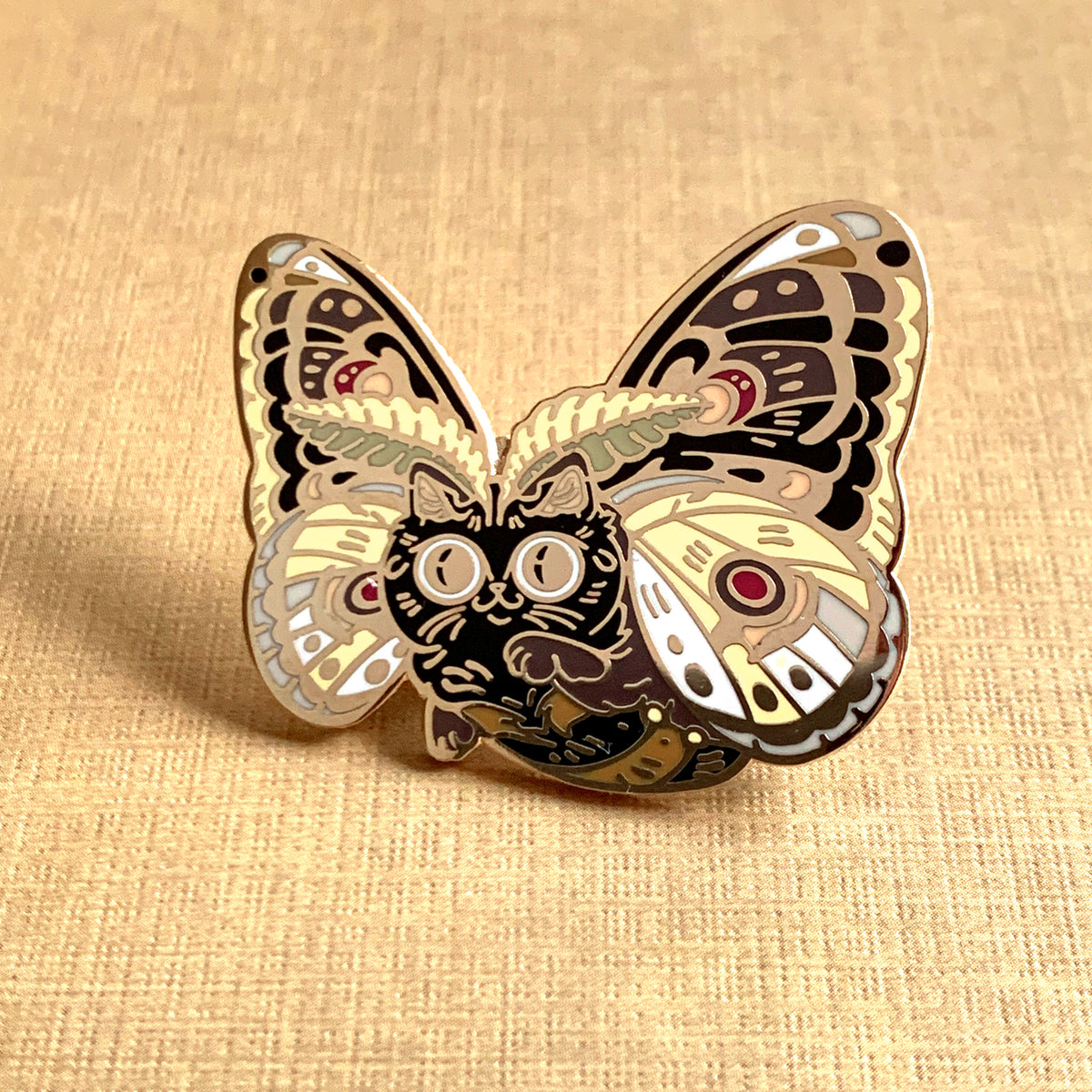 Wholesale Flower Butterfly Enamel Pin 