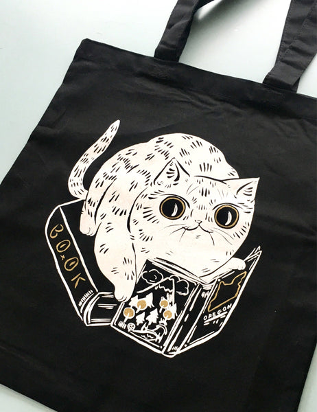 Book Cat Tote Bag