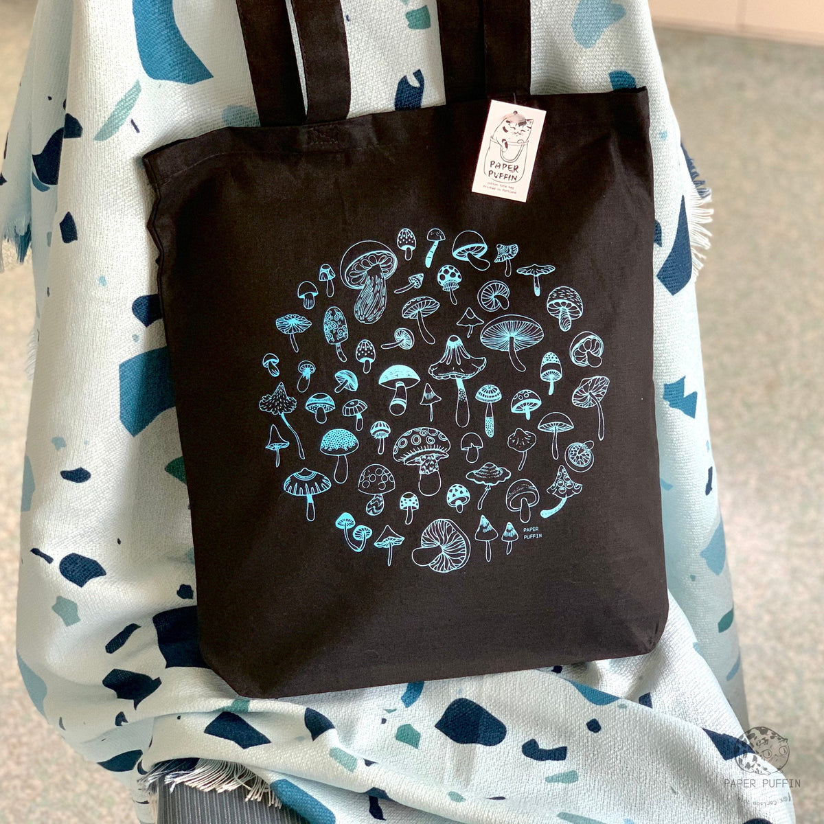 Mushroom Circle Tote Bag - Limited Edition Black – PaperPuffin