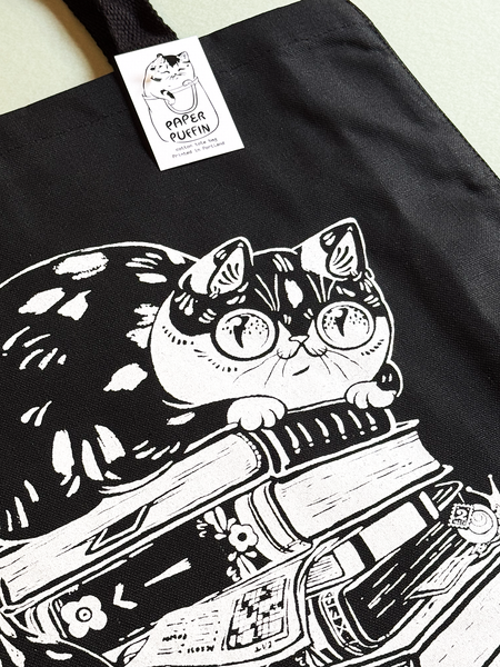 Kitty of Books Book Cat Tote Bag