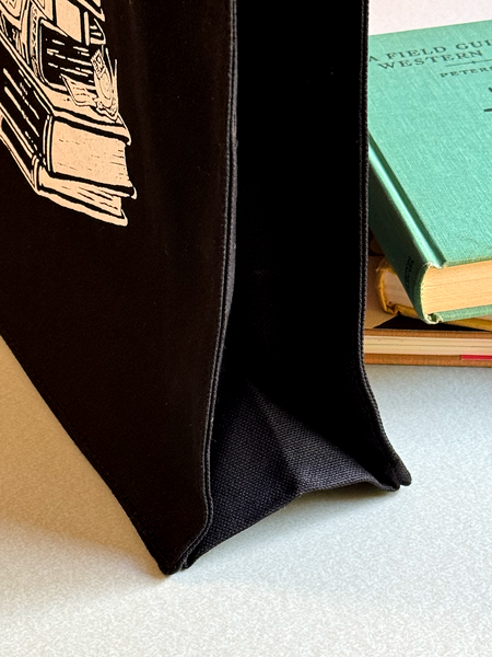 Kitty of Books Book Cat Tote Bag